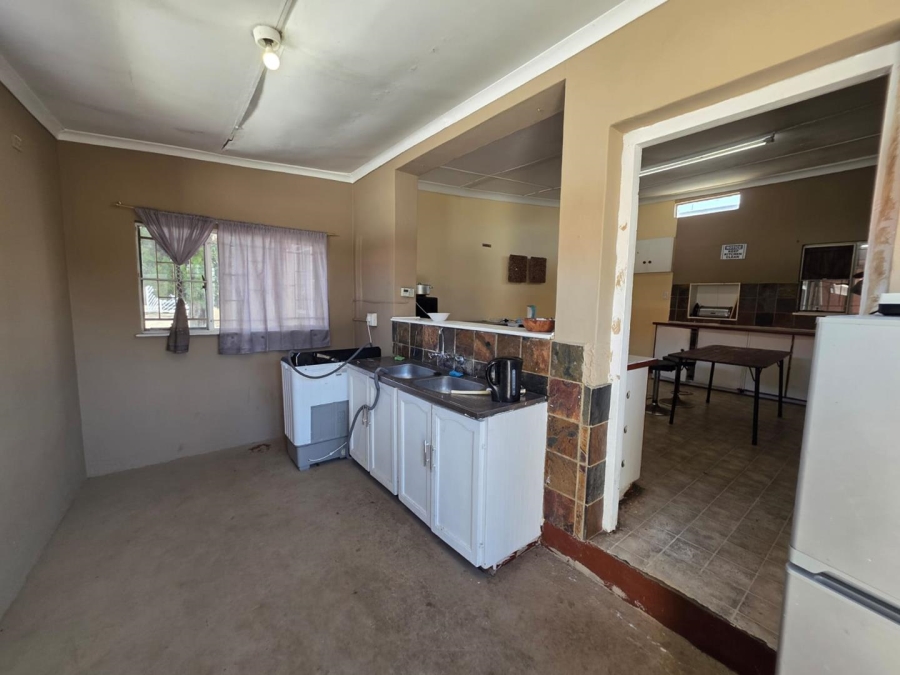 12 Bedroom Property for Sale in Universitas Free State